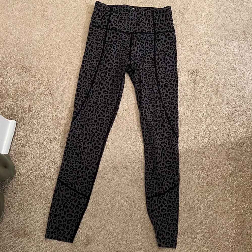 Varley leopard legging XS New